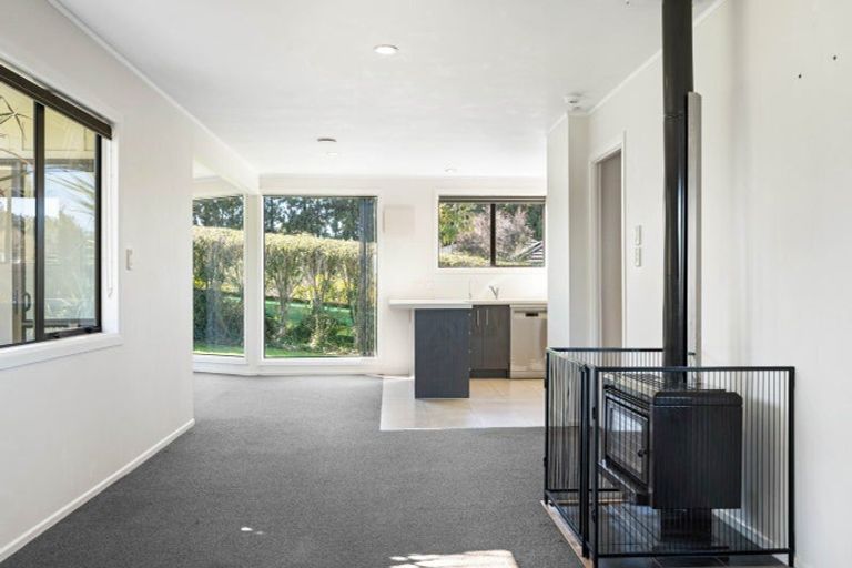 Photo of property in 72 Ruebe Road, Buckland, Pukekohe, 2677