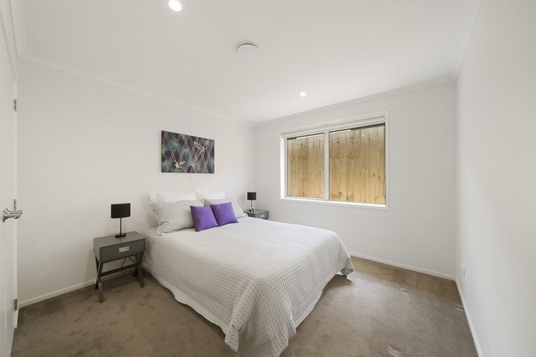 Photo of property in 12 Regis Park Drive, Pukekohe, 2120