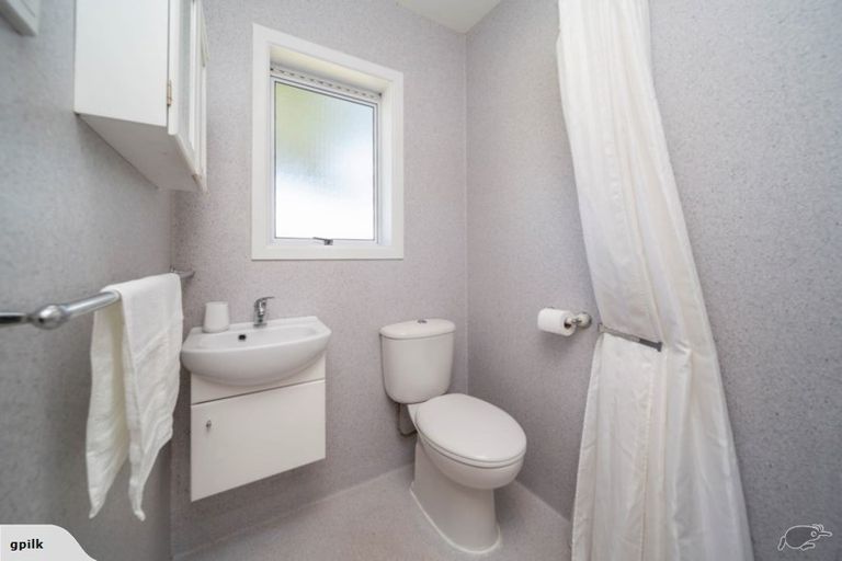 Photo of property in 20 Battiscombe Terrace, Waitara, 4320