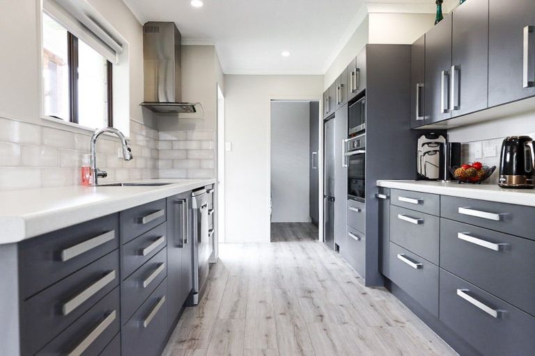 Photo of property in 4 Guinane Street, Dannevirke, 4930