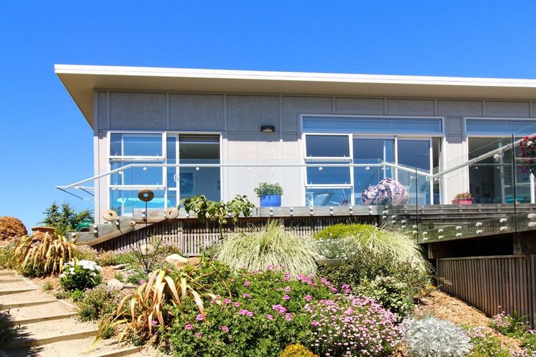 Photo of property in 56 Guthrie Crescent, Castlepoint, Masterton, 5889