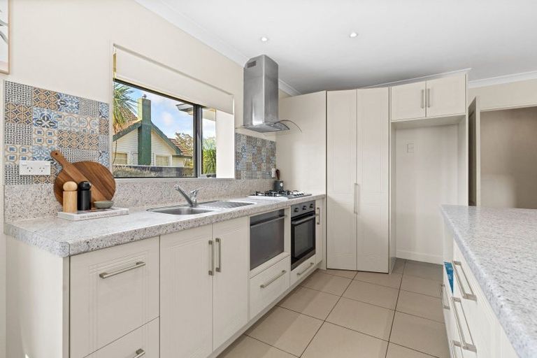 Photo of property in 144a Winchester Street, Levin, 5510