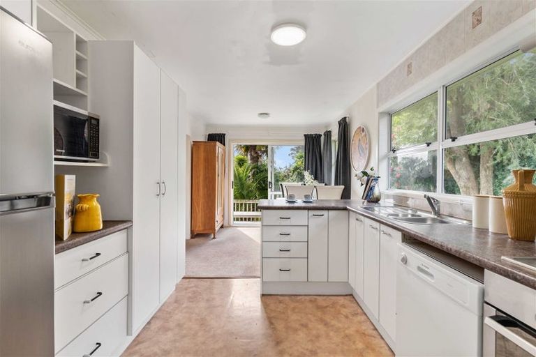 Photo of property in 1/161a Mokoia Road, Birkenhead, Auckland, 0626