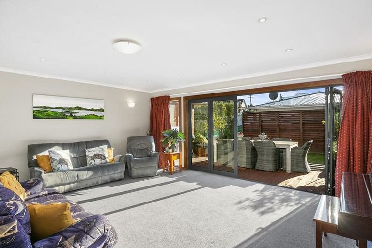 Photo of property in 332 Kenmure Road, Kenmure, Dunedin, 9011