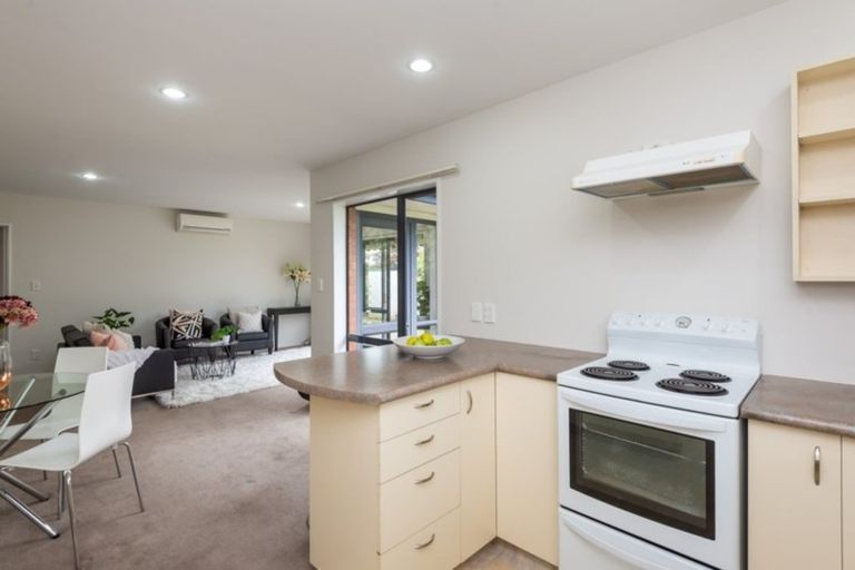 Photo of property in 7 North Parade, Richmond, Christchurch, 8013