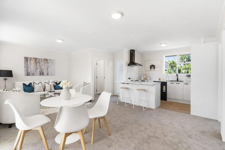 Photo of property in 25 Eccles Place, Otara, Auckland, 2023