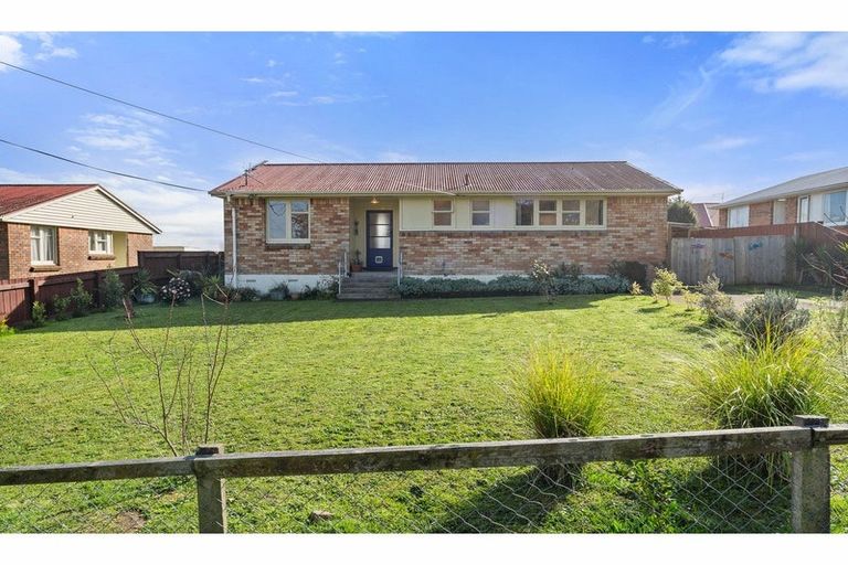 Photo of property in 14 Hamilton Street, Te Aroha, 3320