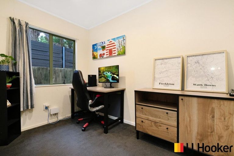 Photo of property in 42 Collie Street, Hillpark, Auckland, 2102