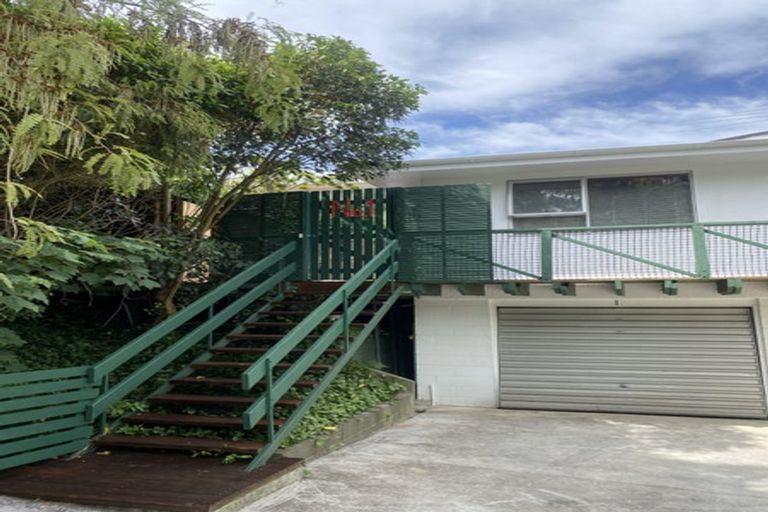 Photo of property in 1/94 Oxford Street, Lyttelton, 8082