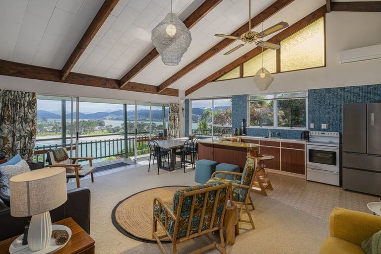 Photo of property in 24 Tairua Terrace, Tairua, 3508
