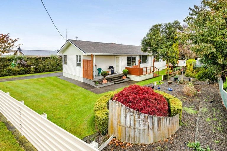 Photo of property in 10 Pitt Street, Normanby, Hawera, 4614