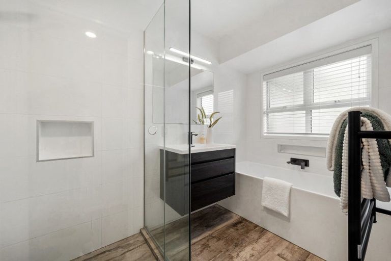 Photo of property in 19b Ben Nevis Place, Northpark, Auckland, 2013