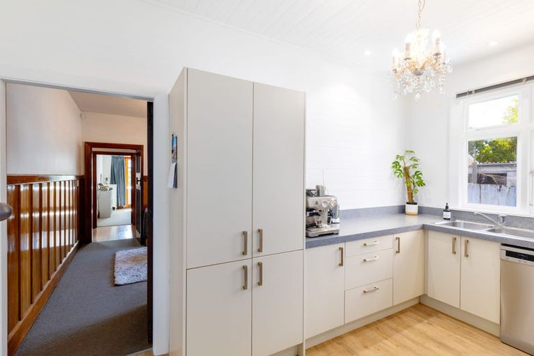 Photo of property in 1/136 North Avon Road, Richmond, Christchurch, 8013