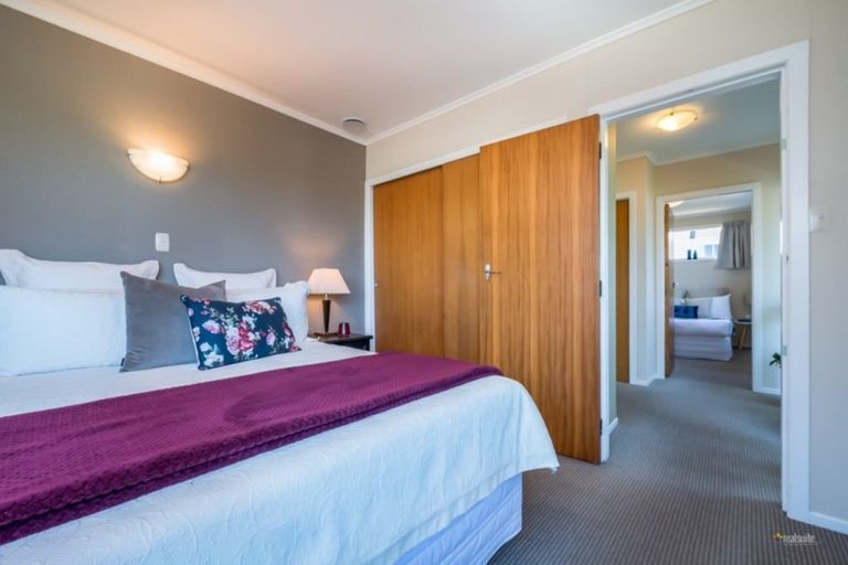 Photo of property in 16 Whites Line West, Woburn, Lower Hutt, 5010