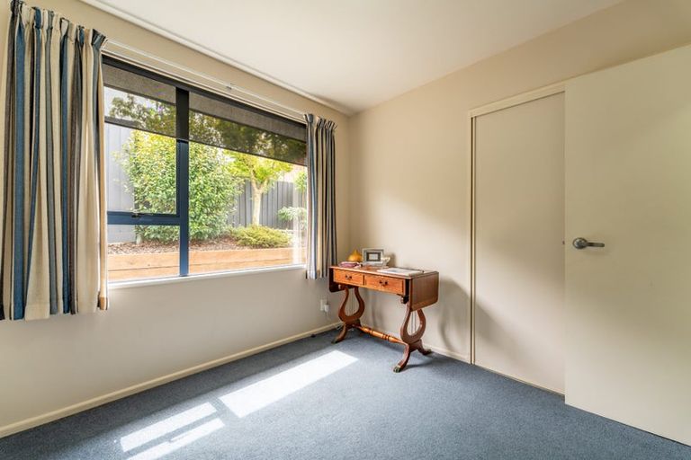 Photo of property in 18 Ellesmere Place, Oceanview, Timaru, 7910