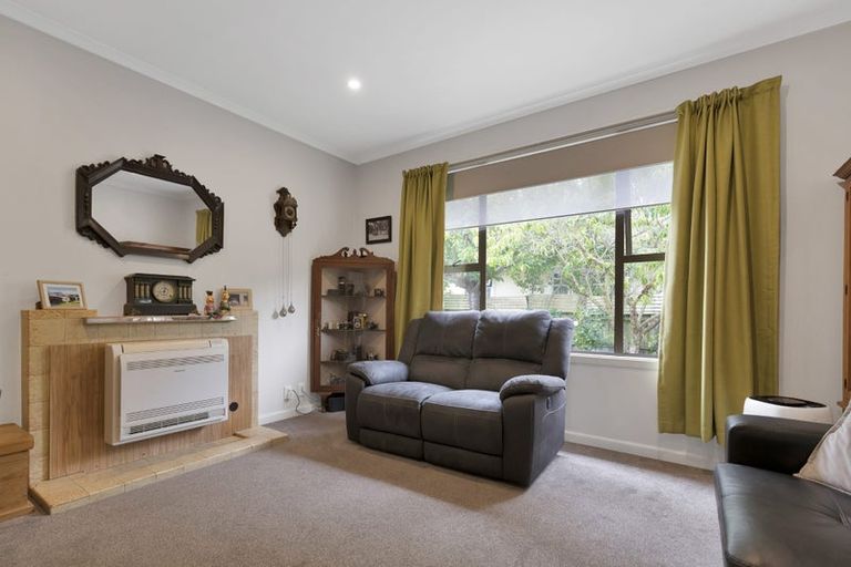 Photo of property in 37 Halswell Road, Hillmorton, Christchurch, 8025