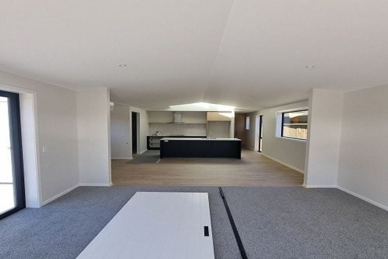 Photo of property in 34 Cheviot Street, Jacks Point, 9371