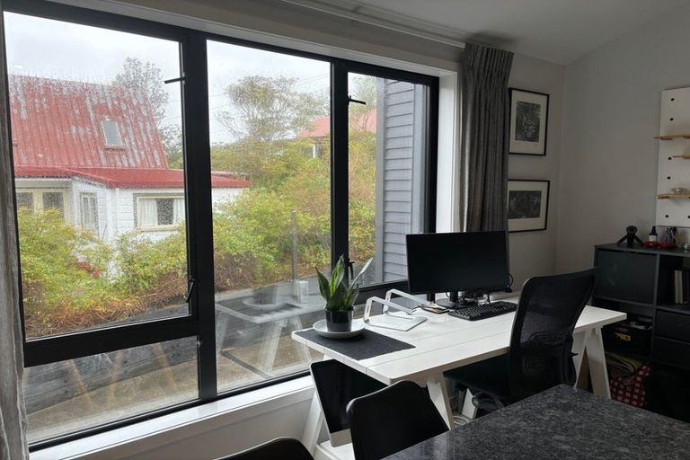 Photo of property in 18 Karamu Street, Ngaio, Wellington, 6035