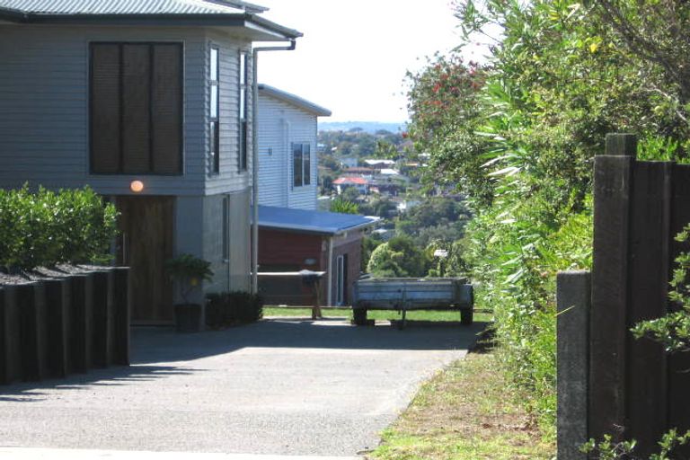 Photo of property in 1/595 East Coast Road, Browns Bay, Auckland, 0632