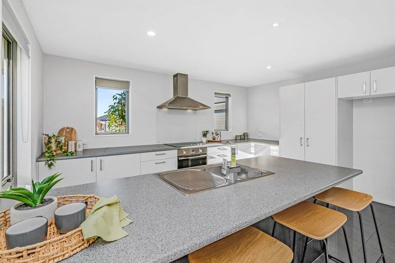 Photo of property in 5 Marble Court, Rolleston, 7614