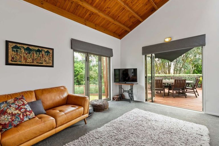 Photo of property in 261 Taurangaruru Road, Karioitahi, Waiuku, 2683