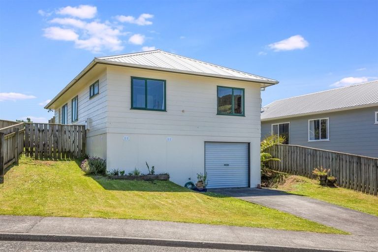 Photo of property in 6 Tobago Crescent, Grenada North, Wellington, 5028