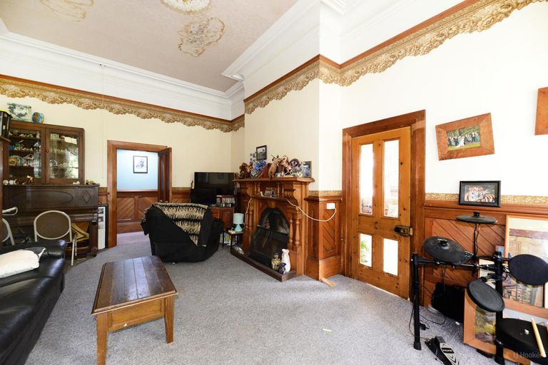 Photo of property in 66 Timaru Road, Waimate, 7924