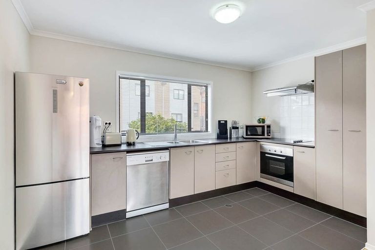Photo of property in St Claire Village, 227/172 Mcleod Road, Te Atatu South, Auckland, 0610