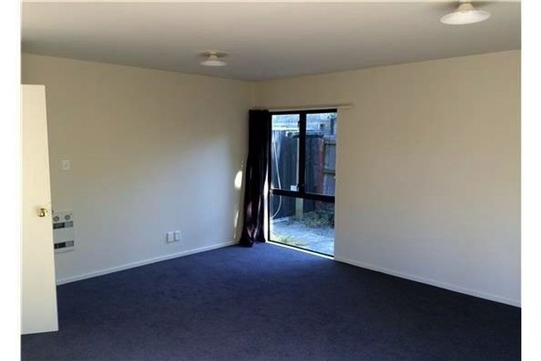 Photo of property in 120c Elizabeth Street, Riccarton, Christchurch, 8041