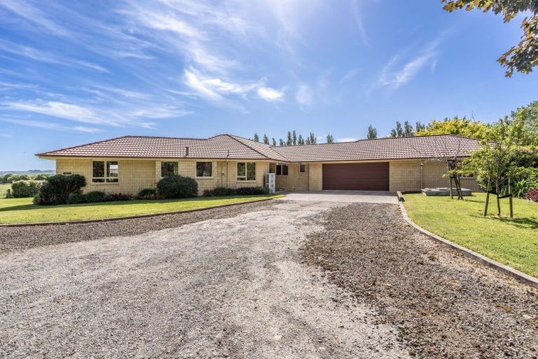 Photo of property in 331 Makarewa-browns Road, Lochiel, Winton, 9781