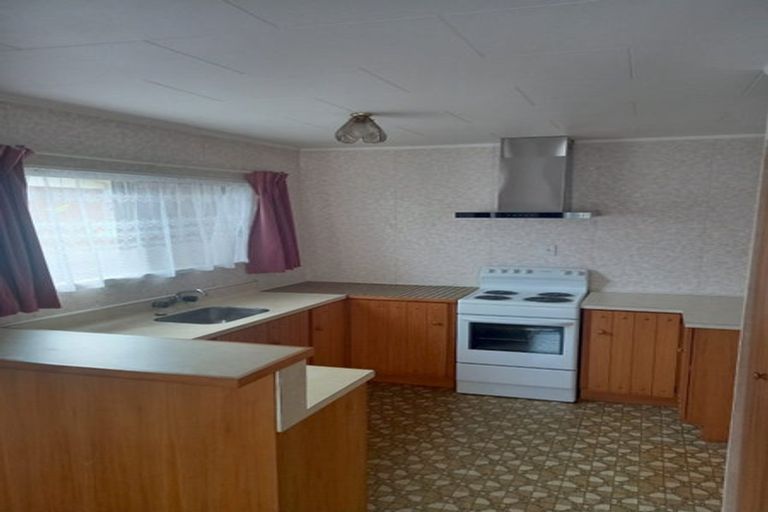 Photo of property in 12 Deveron Street, Regent, Whangarei, 0112