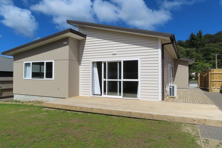 Photo of property in 108a Wellington Road, Wainuiomata, Lower Hutt, 5014