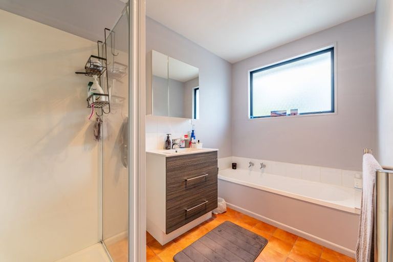 Photo of property in 18 Ellesmere Place, Oceanview, Timaru, 7910