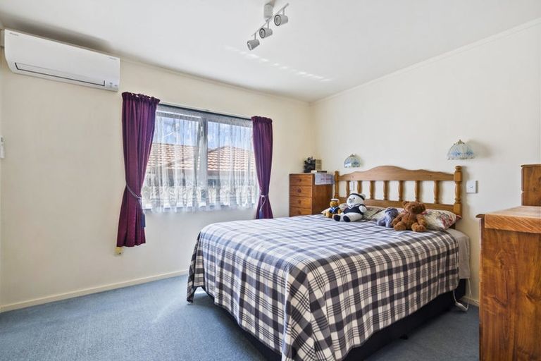 Photo of property in 9 Raumati Crescent, Onerahi, Whangarei, 0110