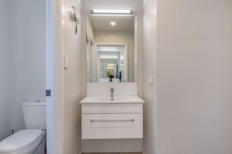 Photo of property in 26 Katania Heights, Brightwater, 7022