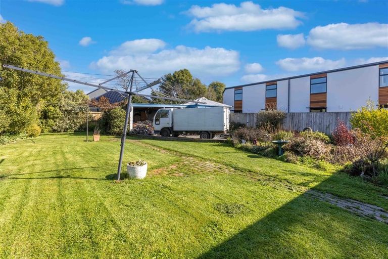 Photo of property in 33 Percy Street, Phillipstown, Christchurch, 8011