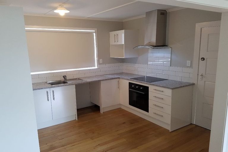 Photo of property in 33 Beatty Road, Pukekohe, 2120