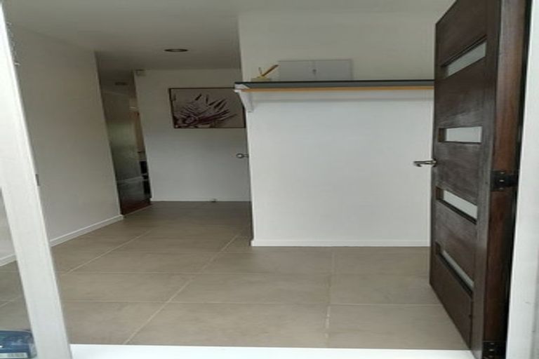 Photo of property in 46 Sherrybrooke Place, Sunnyvale, Auckland, 0612