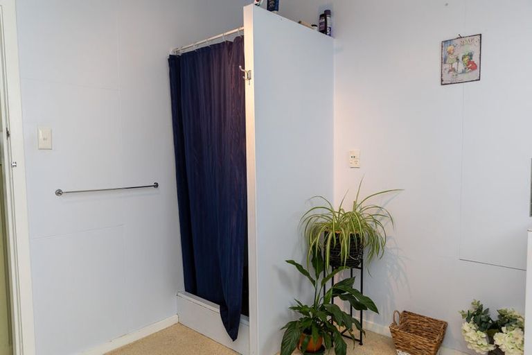 Photo of property in 4 Newcastle Street, Riversdale, 9776