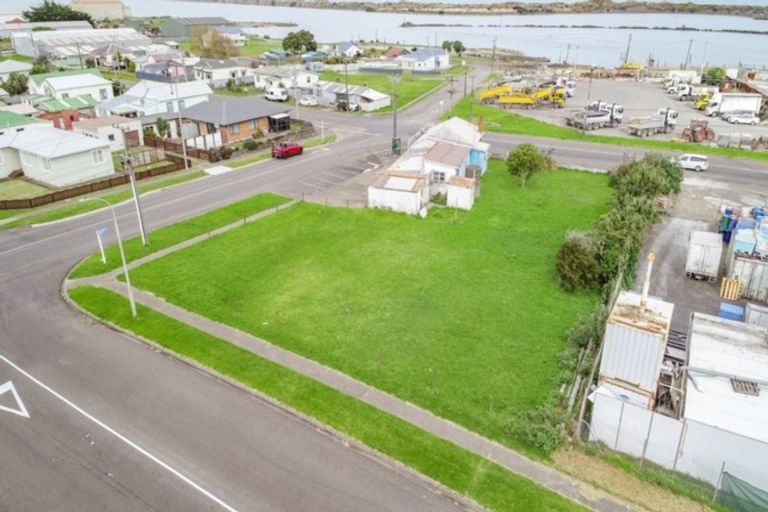 Photo of property in 490 Heads Road, Castlecliff, Whanganui, 4501
