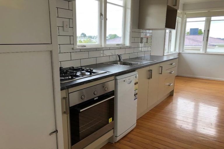 Photo of property in 11a Cambridge Street, Kamo, 0112