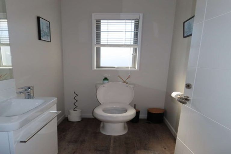 Photo of property in 3 Kingsbridge West, Burwood, Christchurch, 8083