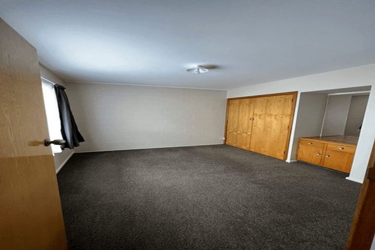 Photo of property in 7/7c Curletts Road, Sockburn, Christchurch, 8042