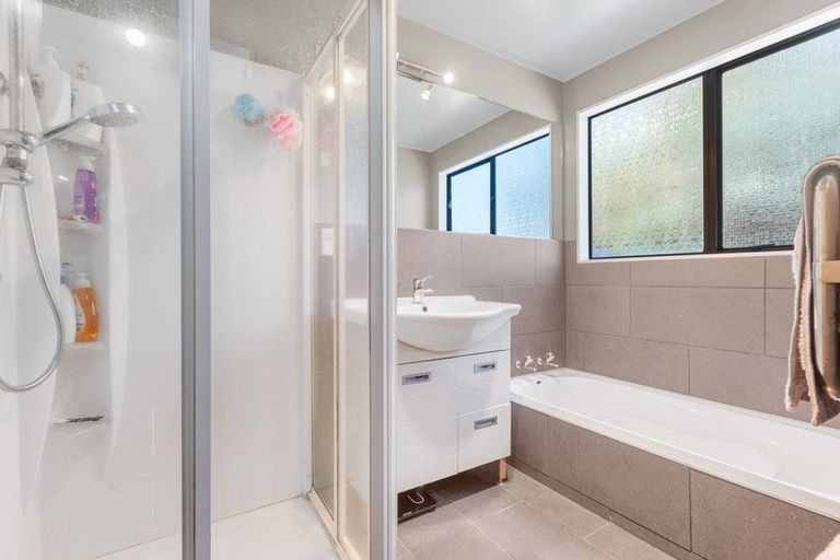 Photo of property in 1/33 Lorna Street, Lynmouth, New Plymouth, 4310