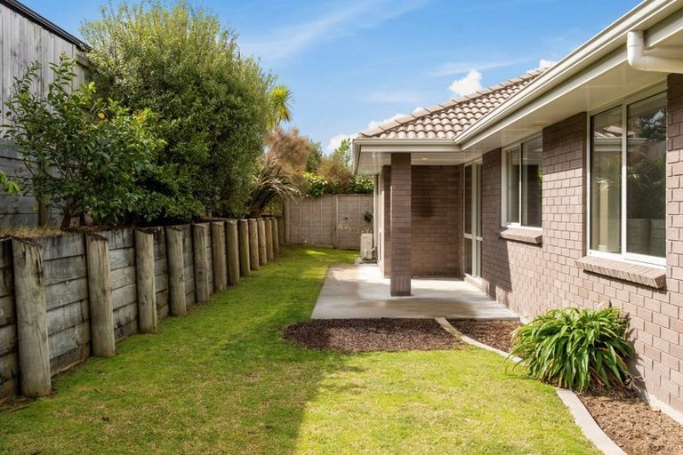 Photo of property in 71 Fairfax Crescent, Pyes Pa, Tauranga, 3112