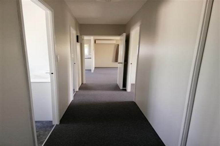 Photo of property in 4/38 Barneys Farm Road, Clendon Park, Auckland, 2103