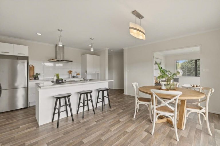 Photo of property in 5 Bryan Gallagher Place, Welcome Bay, Tauranga, 3175