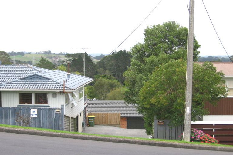 Photo of property in 476 Don Buck Road, Massey, Auckland, 0614