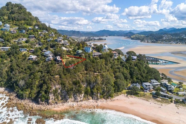 Photo of property in 66 Motuhoa Road, Tairua, 3508