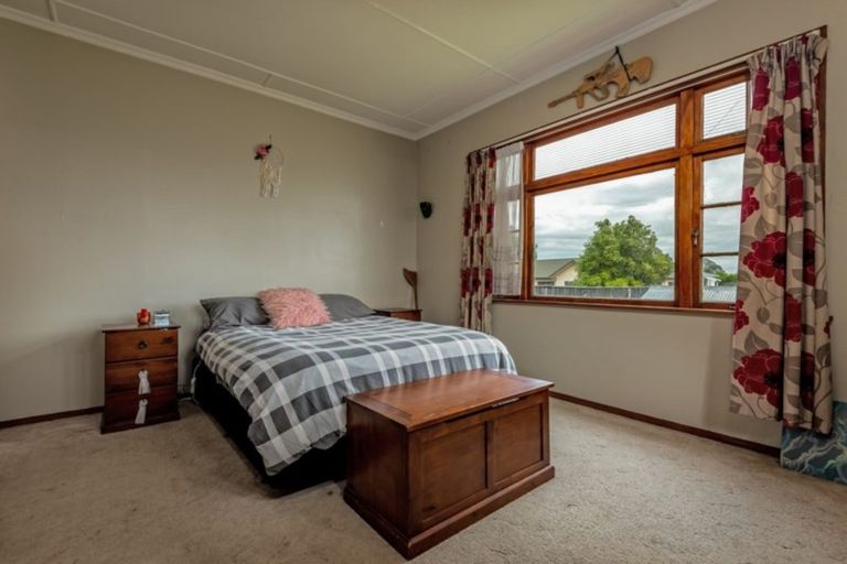 Photo of property in 1006 Tremaine Avenue, Roslyn, Palmerston North, 4414